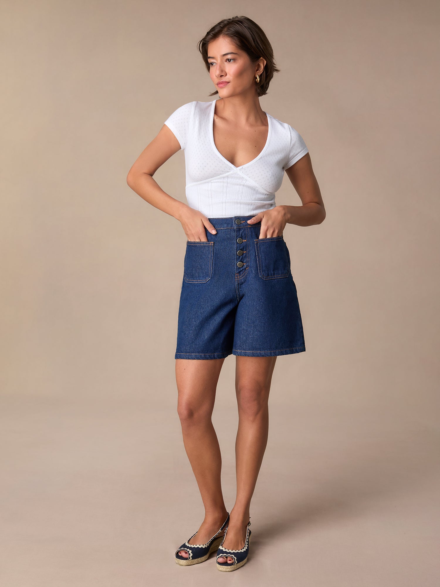 Short ELANA Short ELANA
